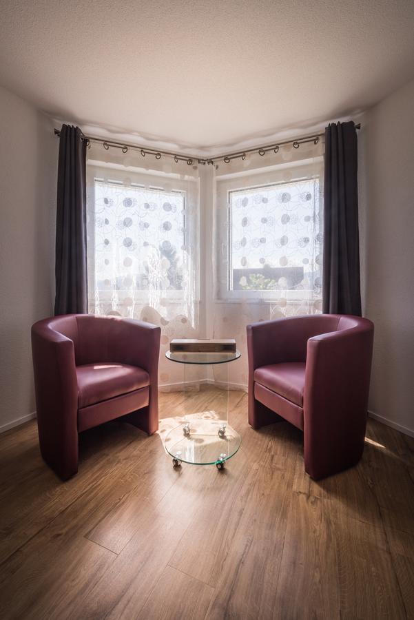 B+B Passifleur Delemont Bagian luar foto